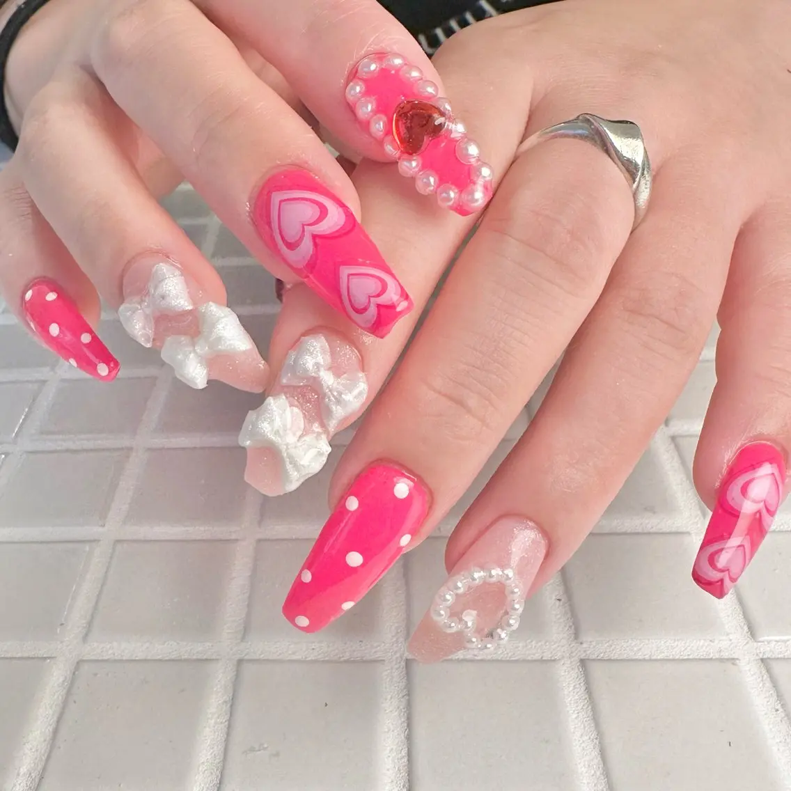 ネイル ハンドネイル Nail lily 🍒渋谷.表参道のネイルデザイン
