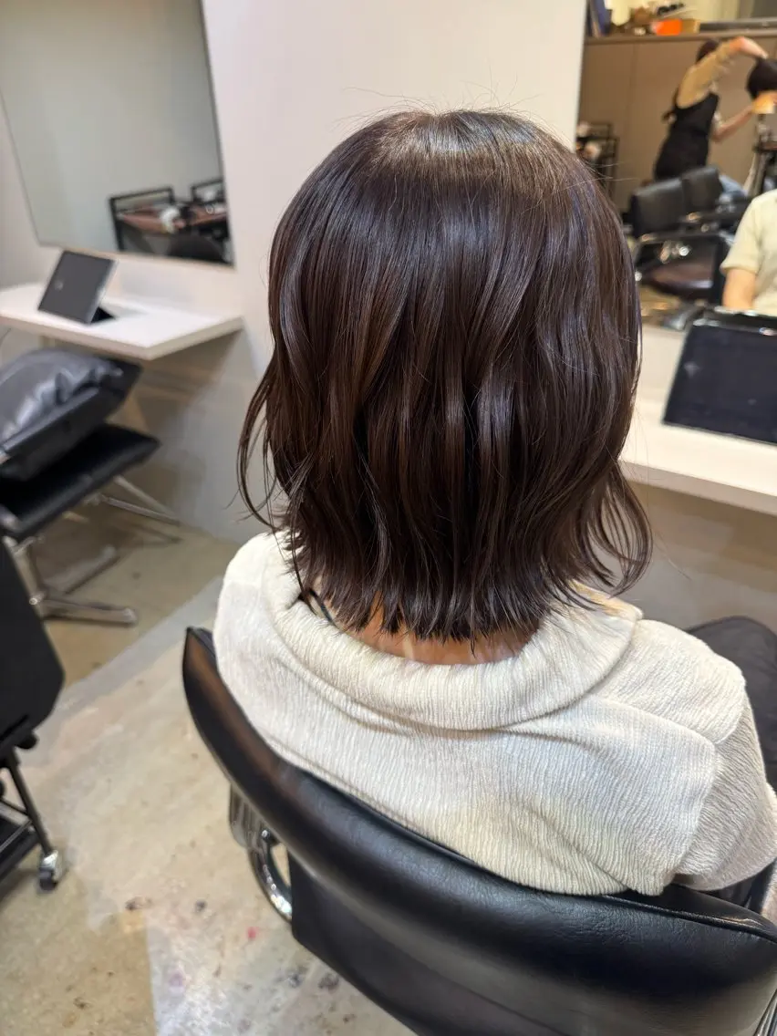 カラー ヘアカラー 櫻木 志穏のヘアスタイル