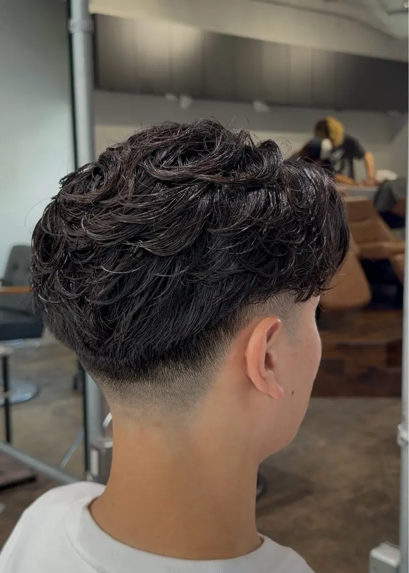 ショート パーマ メンズ 望月 澪央のヘアスタイル