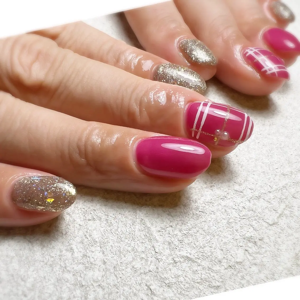 ネイル ハンドネイル フットネイル NAILsalon Laki(ラキ)のネイルデザイン