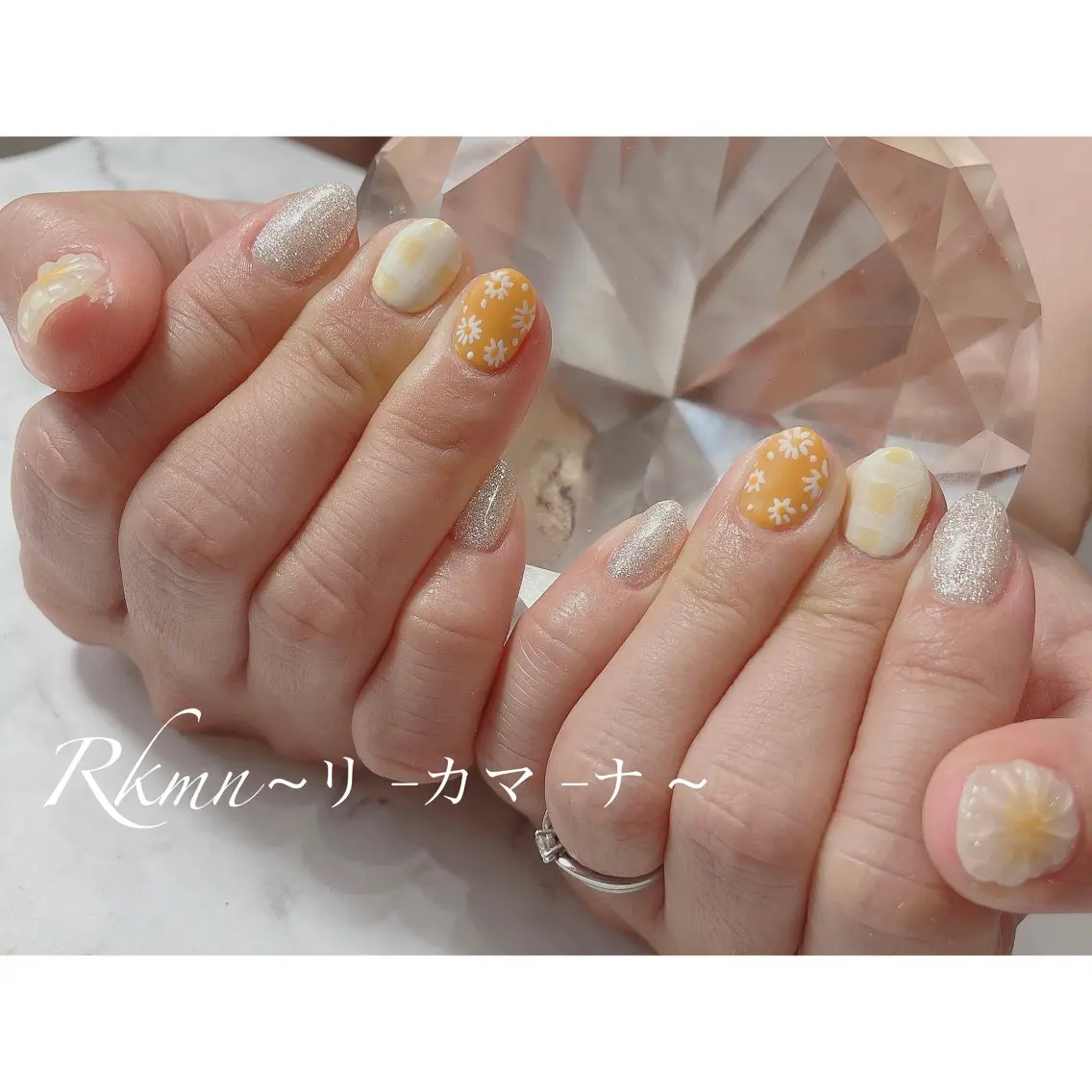 ネイル アートネイル フラワーネイル ぷっくりネイル 春ネイル ハンドネイル フットネイル ハンドケア Rkmn ~リ-カマ-ナ~のネイルデザイン