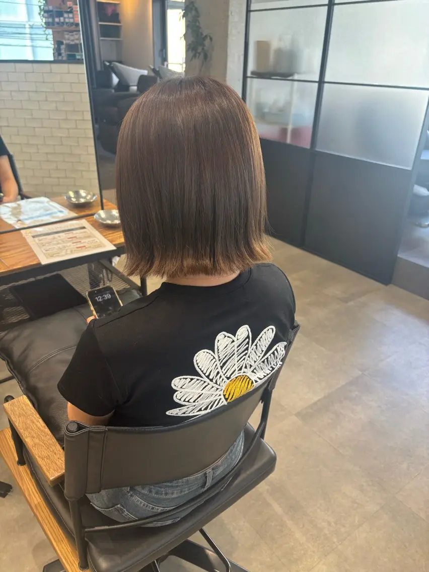 ショート カラー ブリーチ 透明感カラー ブリーチなしカラー オリーブカラー ヘアカラー 心斎橋/透明感カラー 🫧アサノハルカのヘアスタイル