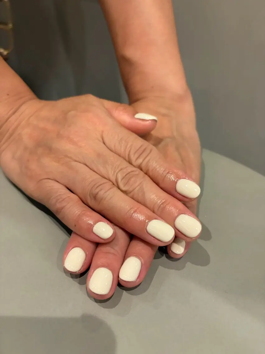 ネイル ハンドネイル eyelash& nailsalonMのネイルデザイン