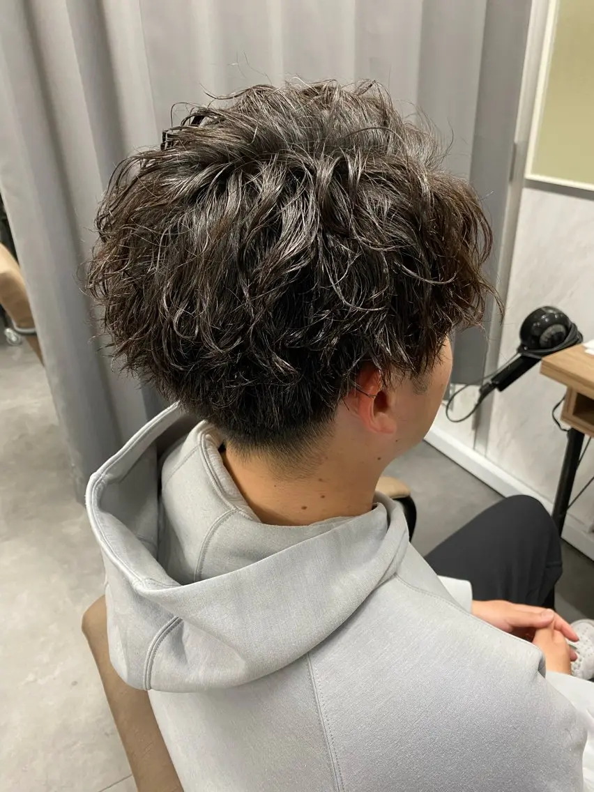 【メンズカット＋ツイストスパイラルパーマ】の写真