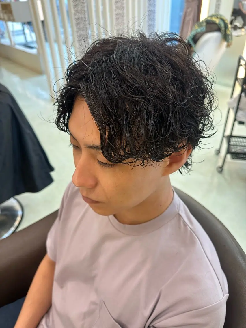 ショート パーマ メンズ メンズパーマ 三宅 壱輝のヘアスタイル