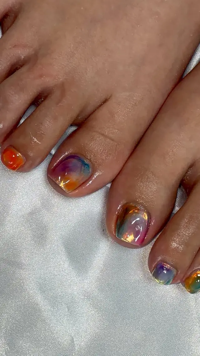 ネイル フットネイル C. NAILSのネイルデザイン
