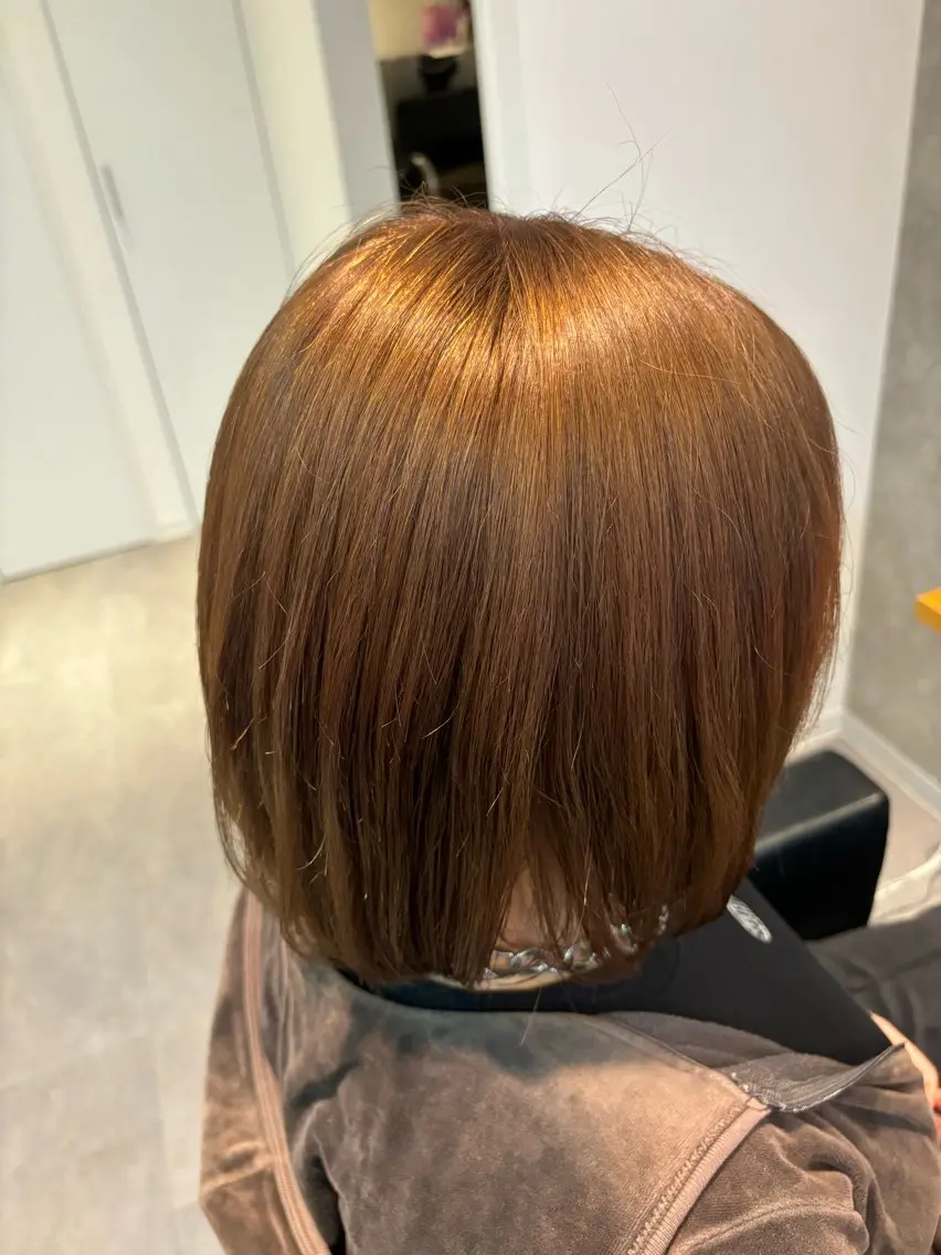 平日限定カット+髪質改善イルミナカラーの写真