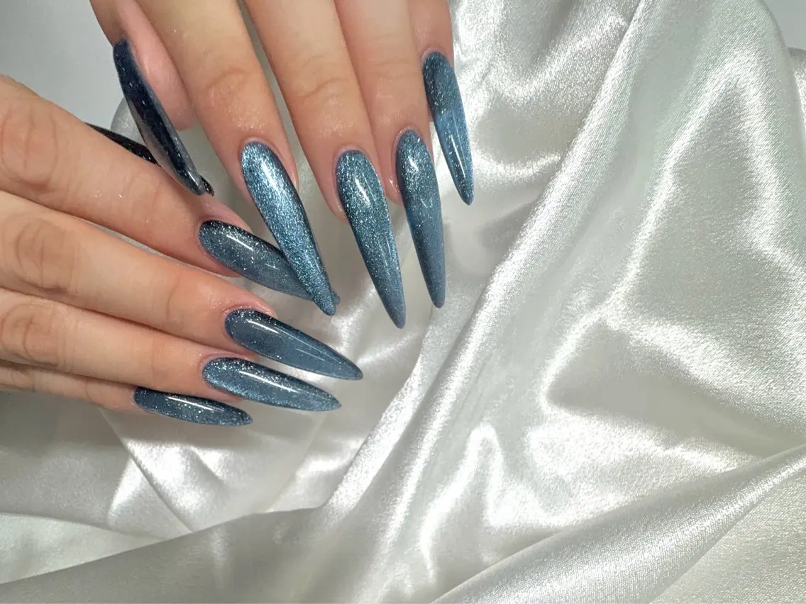 ネイル フラッシュネイル ロングネイル マグネットネイル ワンカラーネイル スカルプネイル ハンドネイル 🫧Rio🫧ネイル /渋谷🫧ワンホンのネイルデザイン