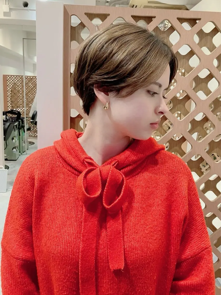 ショート カラー パーマ ショートボブ アディクシーカラー ボブ ショートヘア カット パーマ 川間 将彦のヘアスタイル