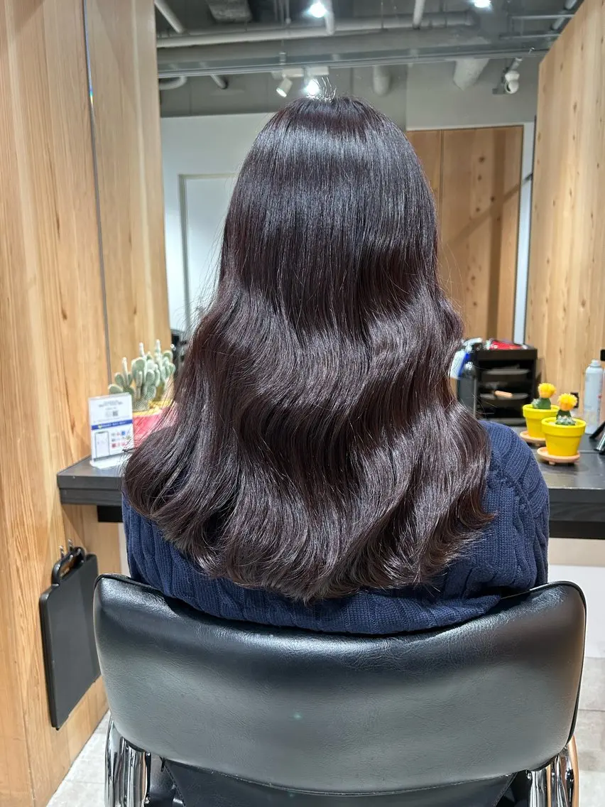セミロング カラー グレージュ カット ヘアカラー トリートメント ヘッドスパ スキバサミを使わない カット🌼唯🌼のヘアスタイル