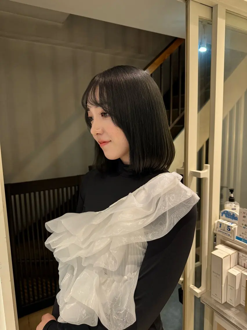 カラー 🧸艶髪ハイトーン 🍪chan🍯のヘアスタイル