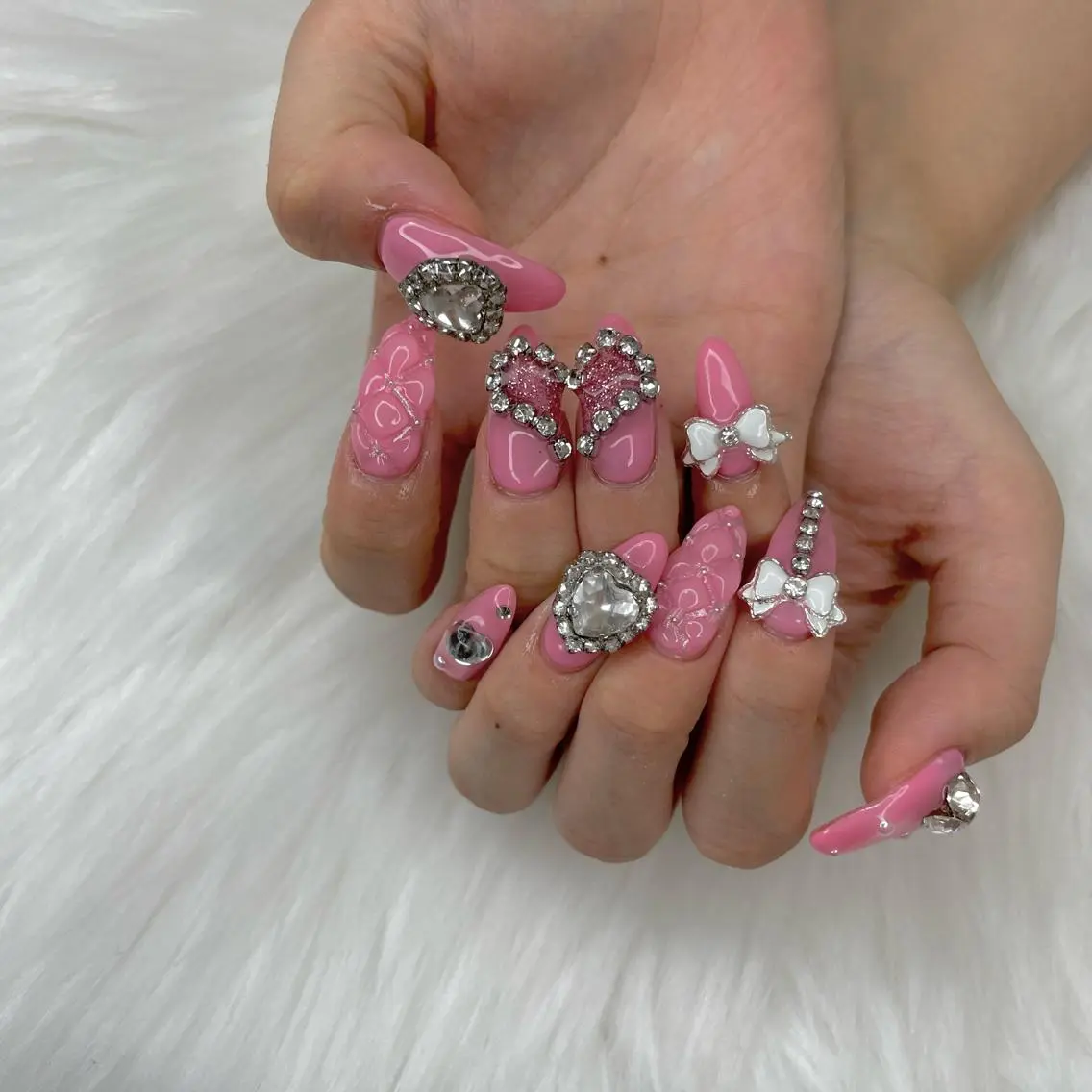 ネイル Nailsalon SIRIUSのネイルデザイン