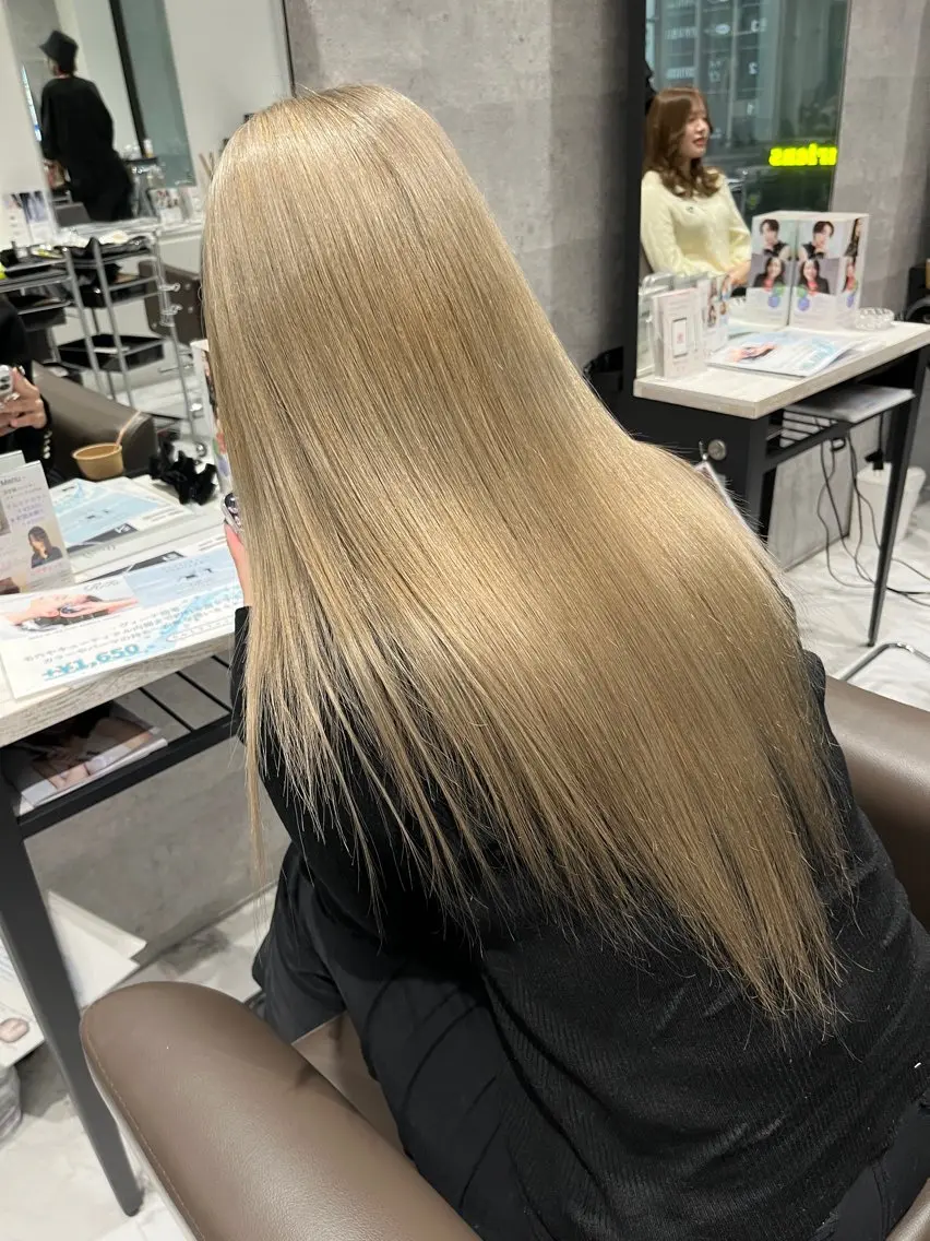 セミロング カラー ヘアカラー Grow by NYNY 坂本 理輝のヘアスタイル