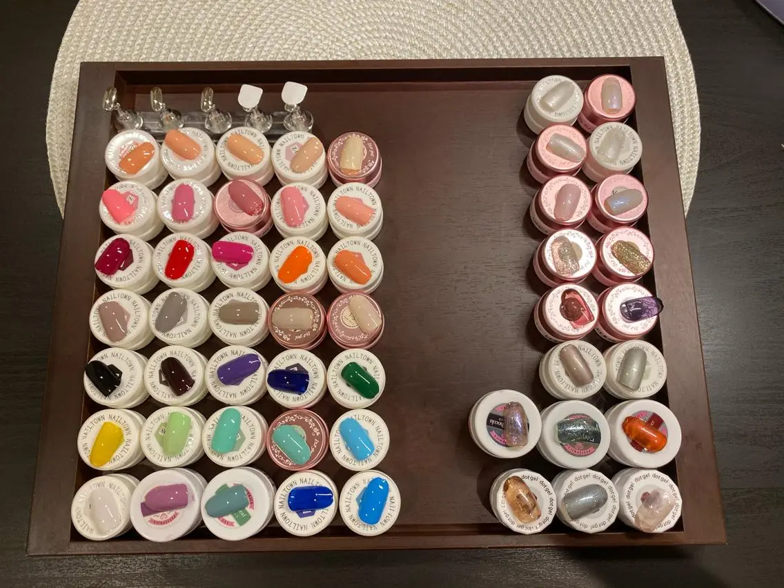 ネイル フレンチネイル ラメ(グリッター) ラメグラデーション ワンカラーネイル シンプルネイル Bethlee nailsのネイルデザイン