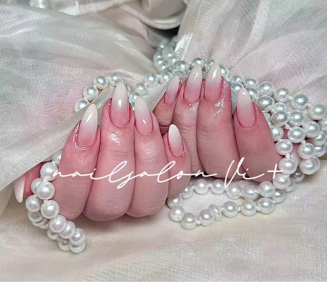 ネイル ハンドネイル ✨Nailsalon Vi+✨のネイルデザイン