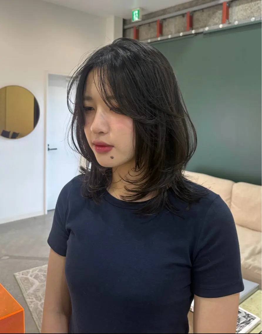 ミディアム レイヤーカット EDAME /心奈のヘアスタイル