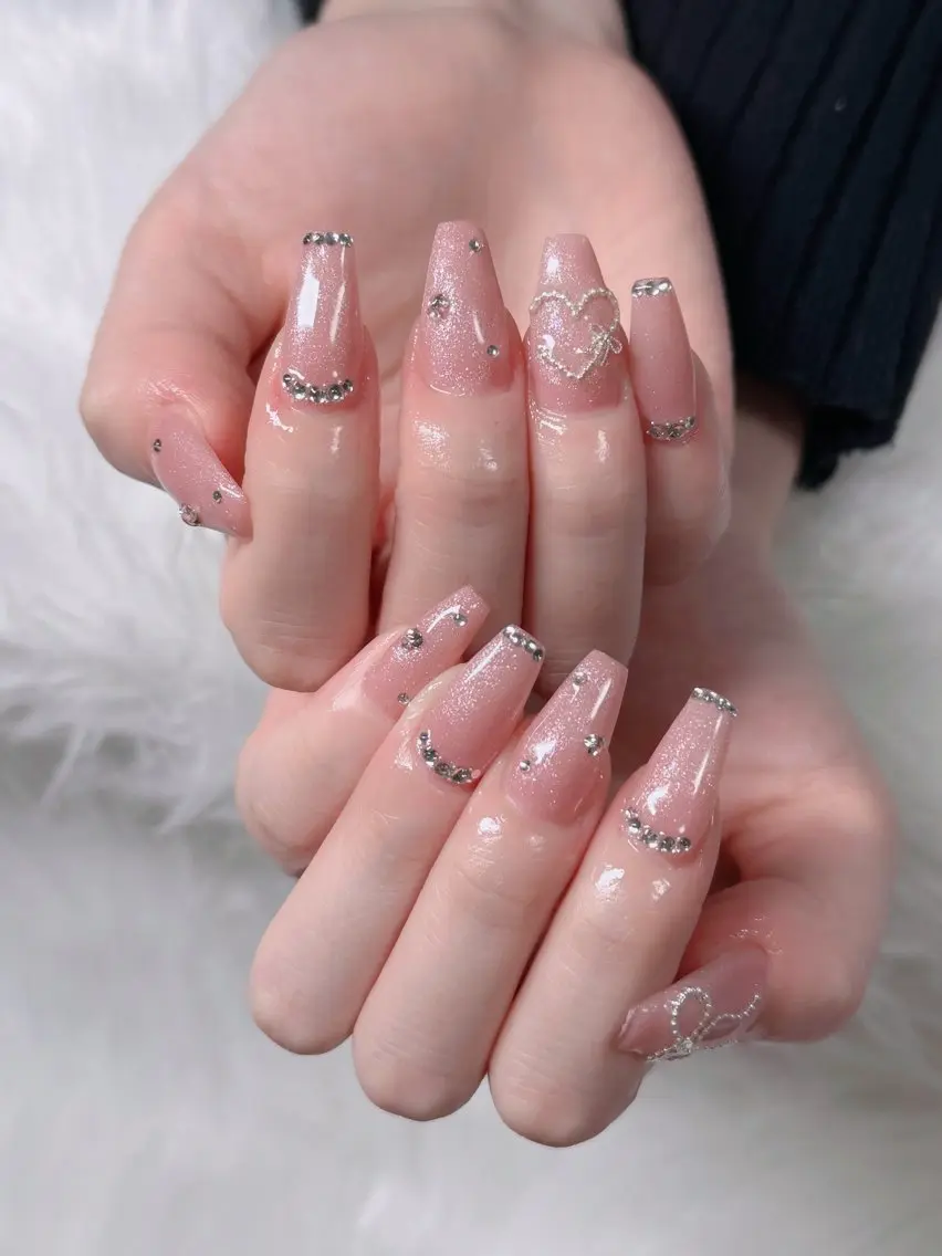 ネイル フレンチネイル ジェルネイル ハロウィン キラキラネイル 韓国ネイル H.baby Nail Salonのネイルデザイン