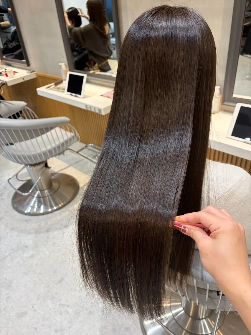 ロング カラー ヘアカラー トリートメント 美髪矯正/レイヤー 赤み消し/はるかのヘアスタイル