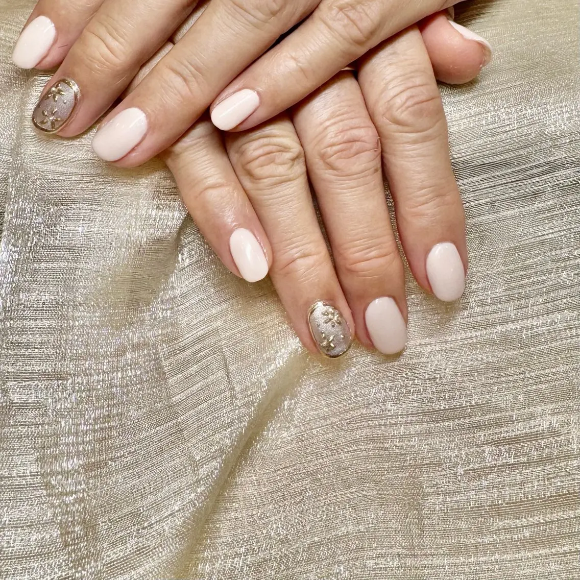 ネイル シンプルネイル CITRON🍊 MISAのネイルデザイン