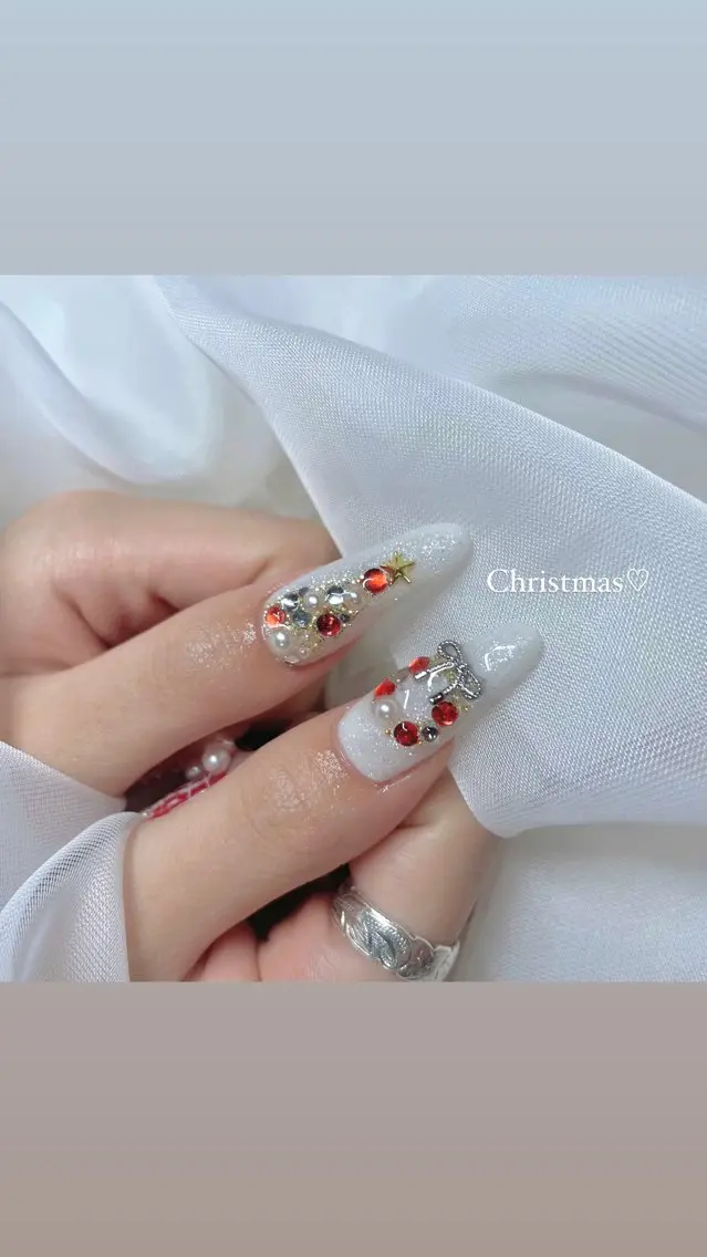 ネイル ハンドネイル Sii nail 🤍SAKIのネイルデザイン