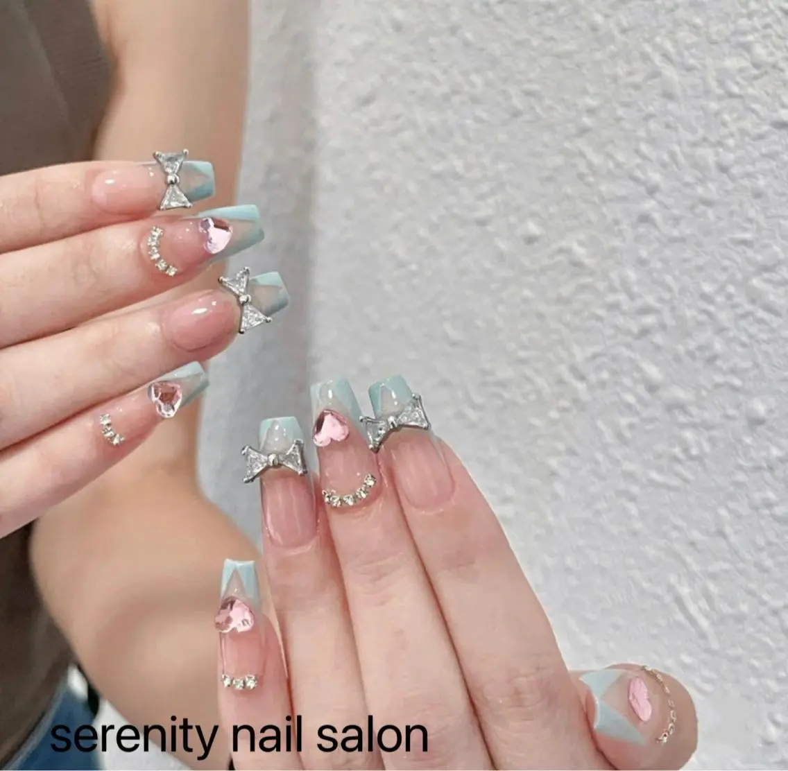 ネイル ハンドネイル ハンドケア ✨Serenity Nail salonのネイルデザイン