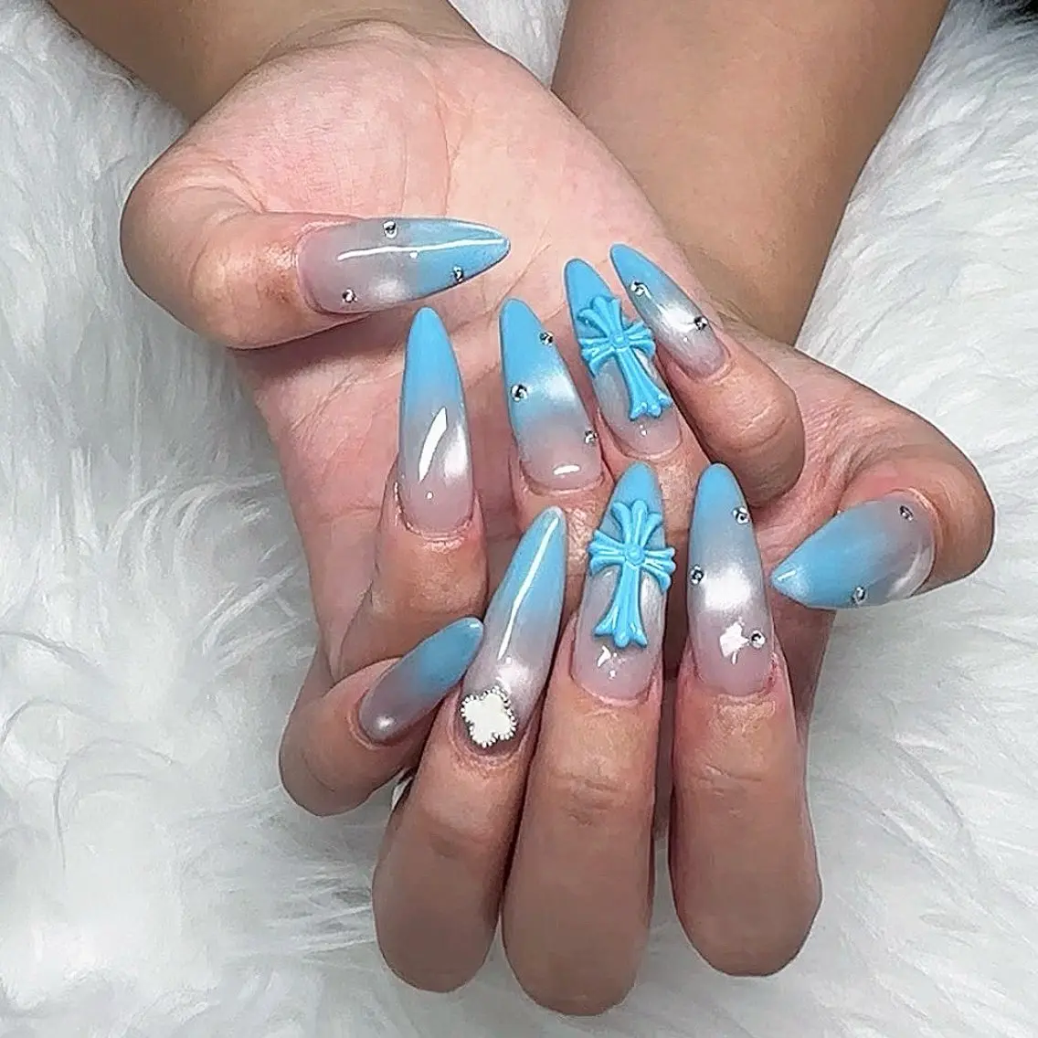 ネイル アートネイル 水色 ハンドネイル Nail salon M.のネイルデザイン