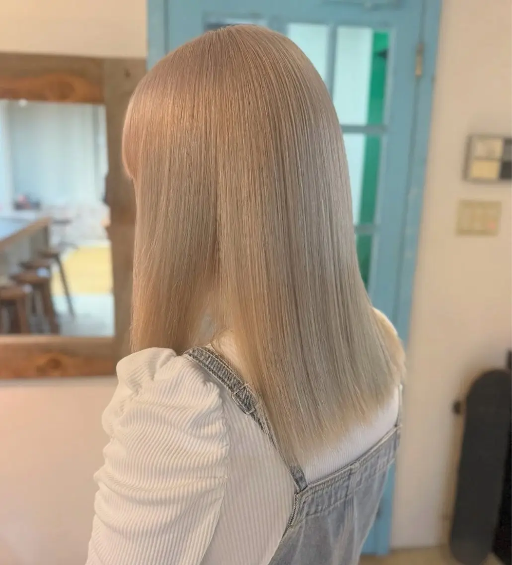 ミディアム カラー ヘアアレンジ 抜きっぱなしブロンド ブロンド 🫧似合わせ/透明感 カラー🫧 ハルヒのヘアスタイル