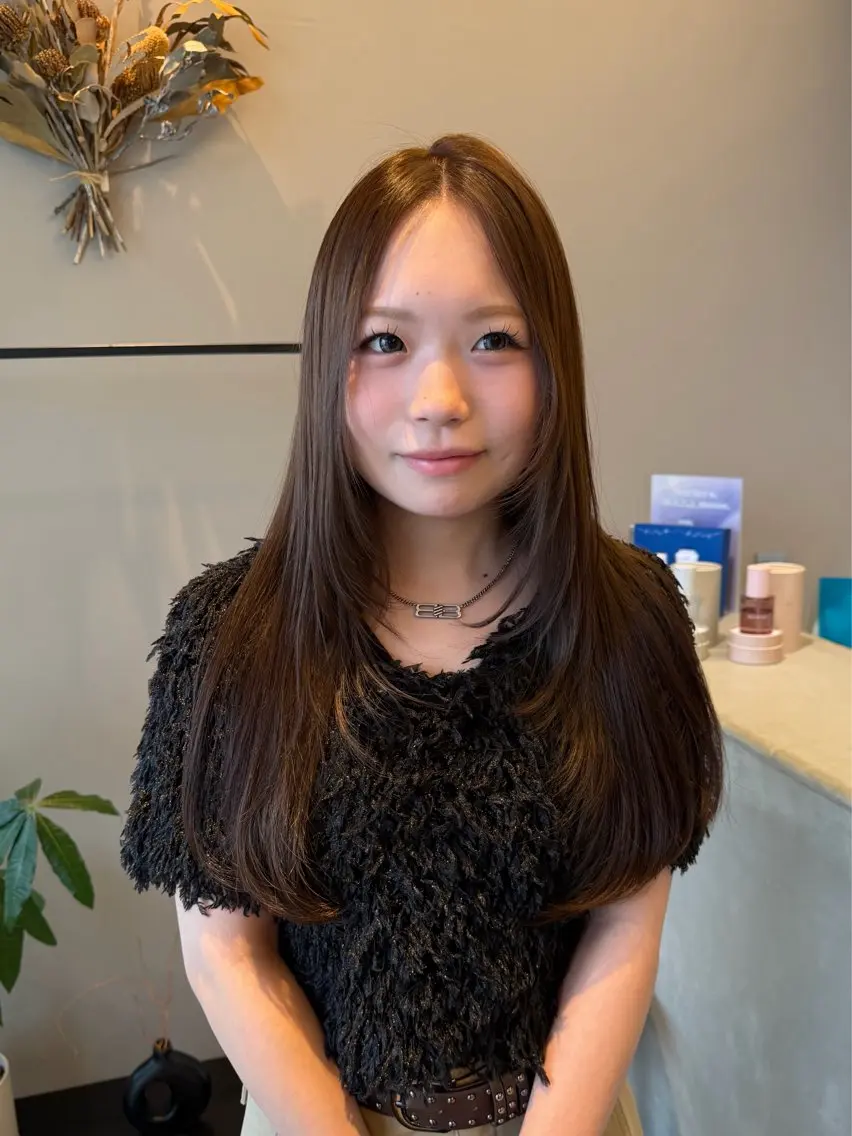 カラー Yuika /niilのヘアスタイル