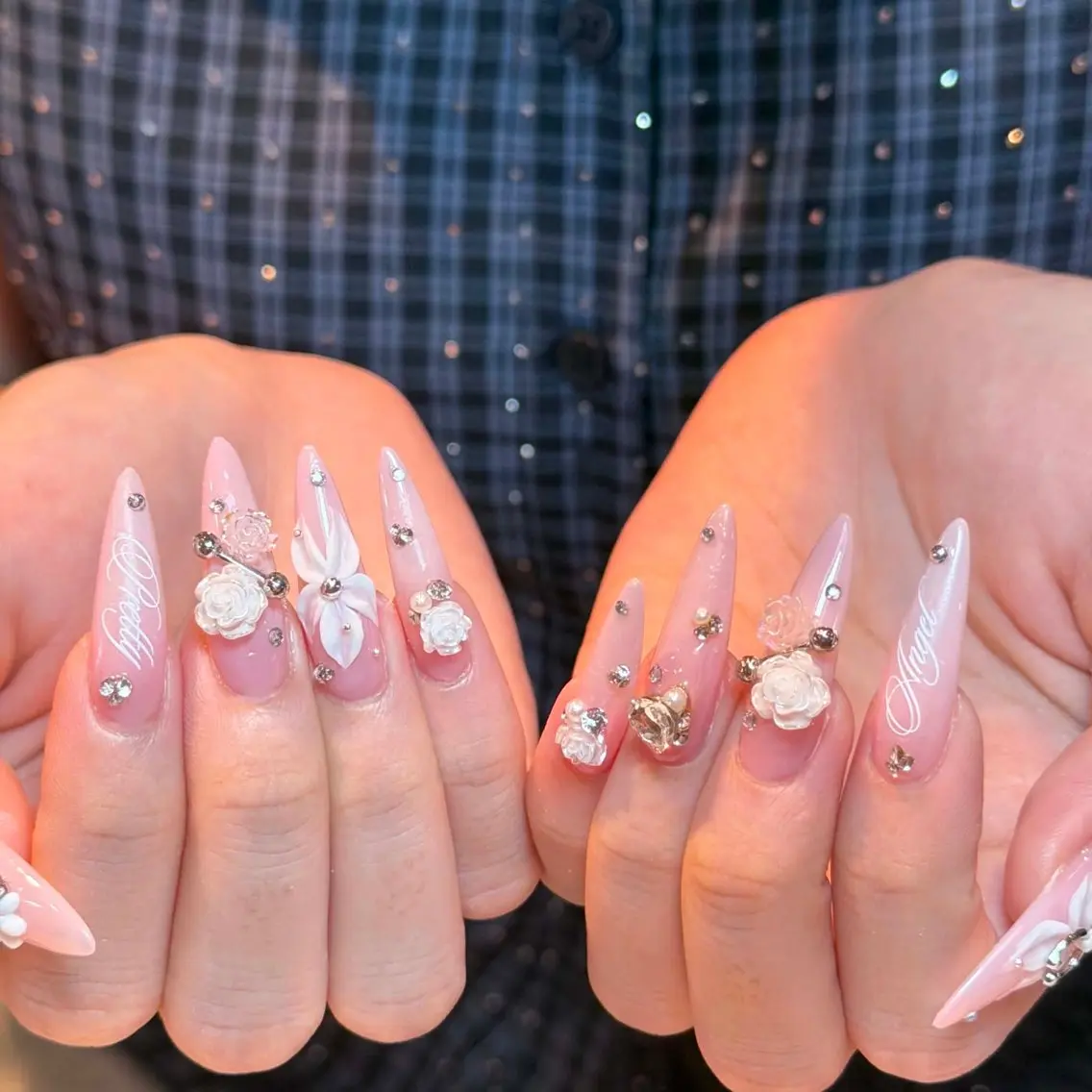 ネイル キラキラネイル マグネットネイル ミラーネイル ピンク 夏ネイル ハンドネイル RAMU Nail 恵比寿店のネイルデザイン