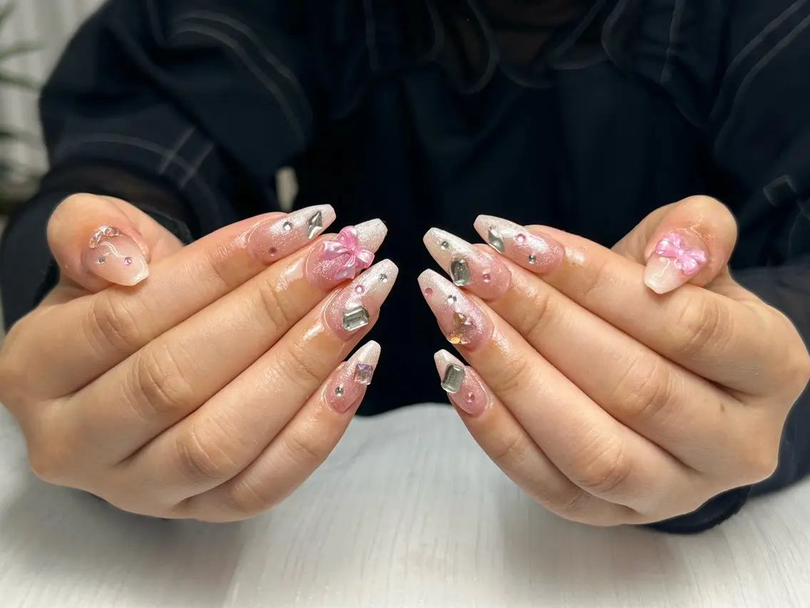 セミロング ハンドネイル 28nails. 宮崎のネイルデザイン