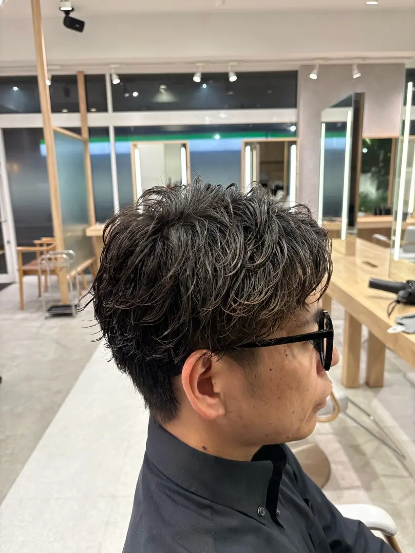 パーマ メンズ 縮毛矯正& 透明感カラー✨レオのヘアスタイル
