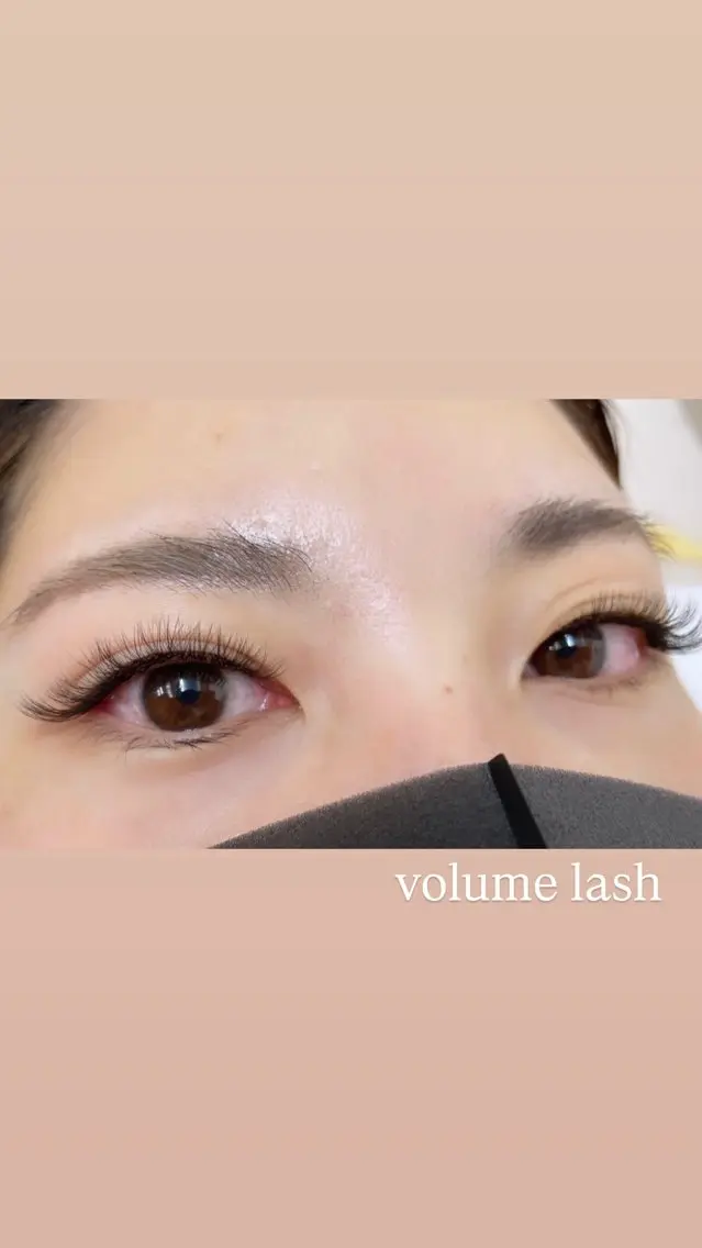 ボリュームラッシュ300本の写真