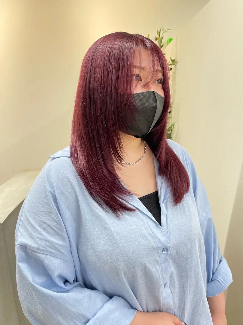 セミロング レイヤーカット ヘアカラー トリートメント 安田 蓮のヘアスタイル