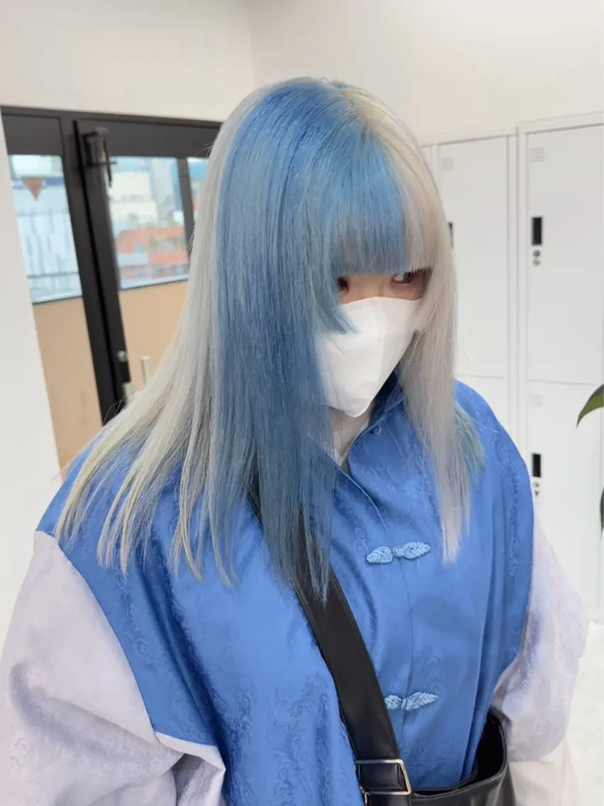 セミロング ヘアカラー トリートメント 🤍ムラ修正ブリーチ 🤍原宿/YUUのヘアスタイル