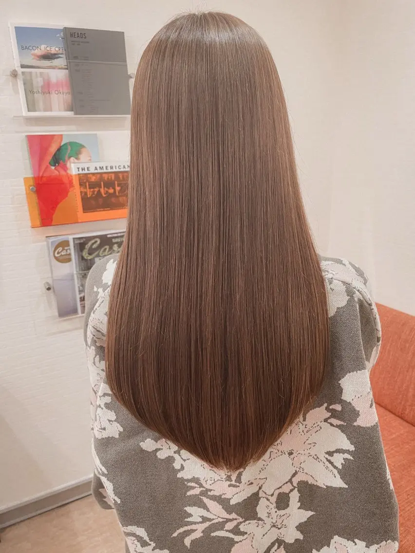 ロング カラー ベージュカラー 加藤 圭佑のヘアスタイル