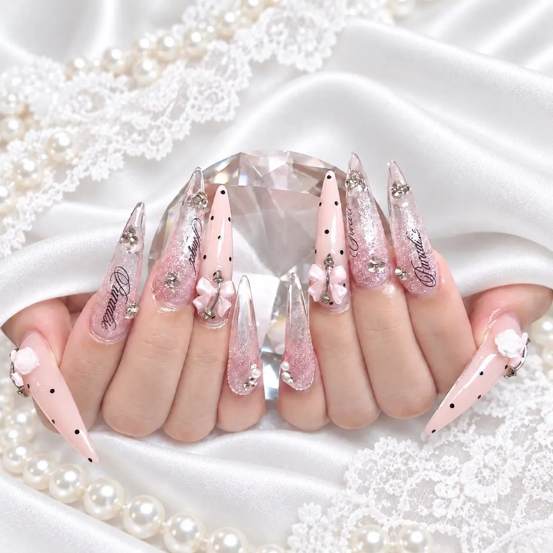 ネイル 韓国ネイル マグネットネイル 持ち込み ハンドネイル RINA Nailのネイルデザイン