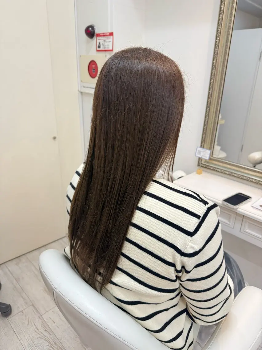 ロング ヘアカラー 新籾 尚哉のヘアスタイル