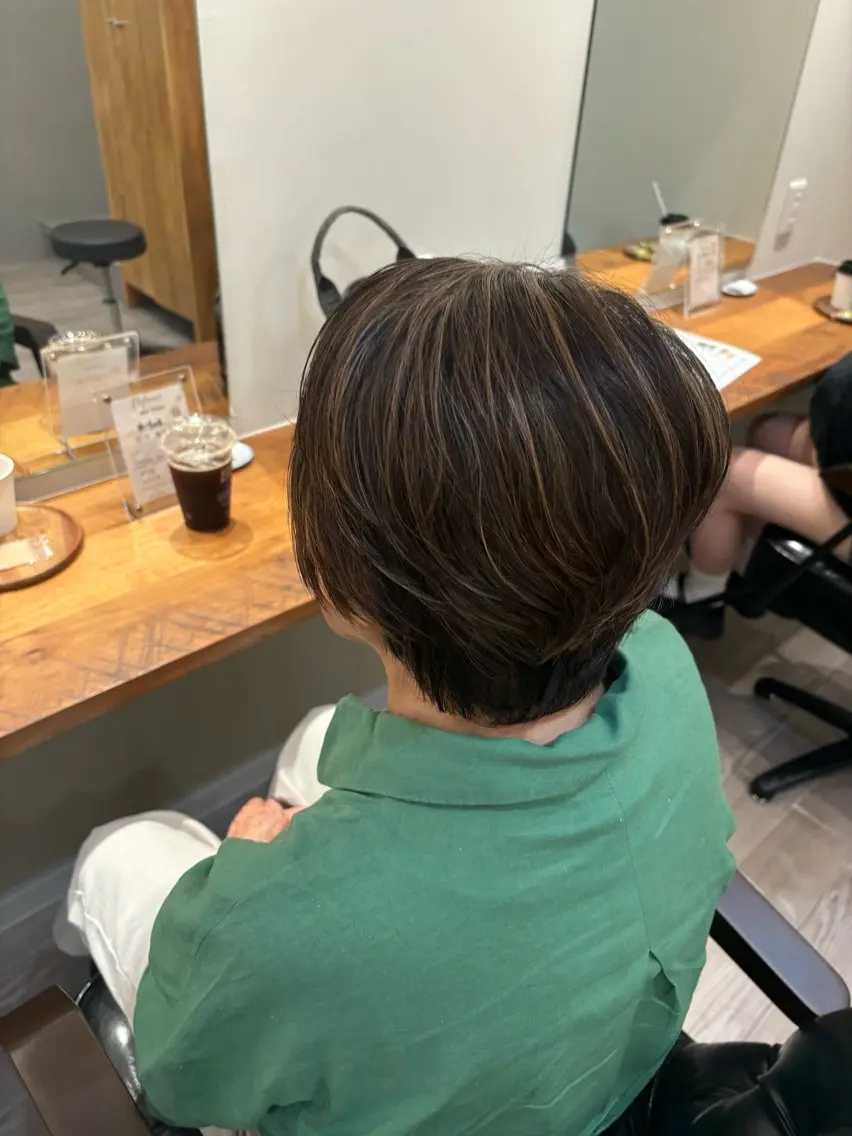 ショート カラー ハイライトカラー ハイライト ショートヘア ヘアカラー 大船/似合わせカット Kananiのヘアスタイル