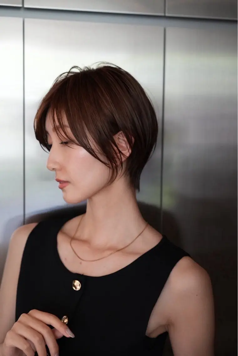 ショート カラー 八幡 空乃のヘアスタイル