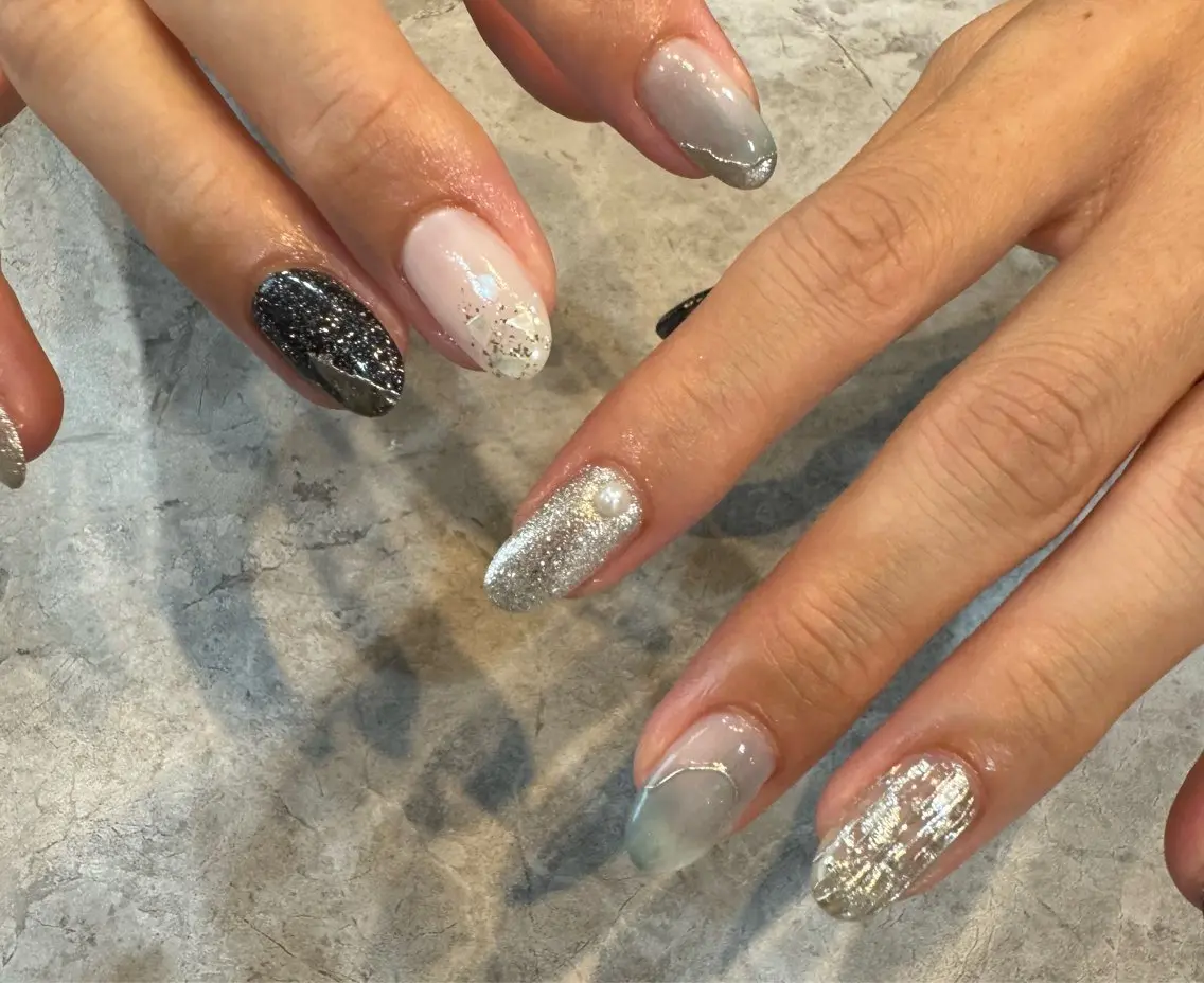 ネイル アートネイル フラッシュネイル ミラーネイル Blé nailのネイルデザイン