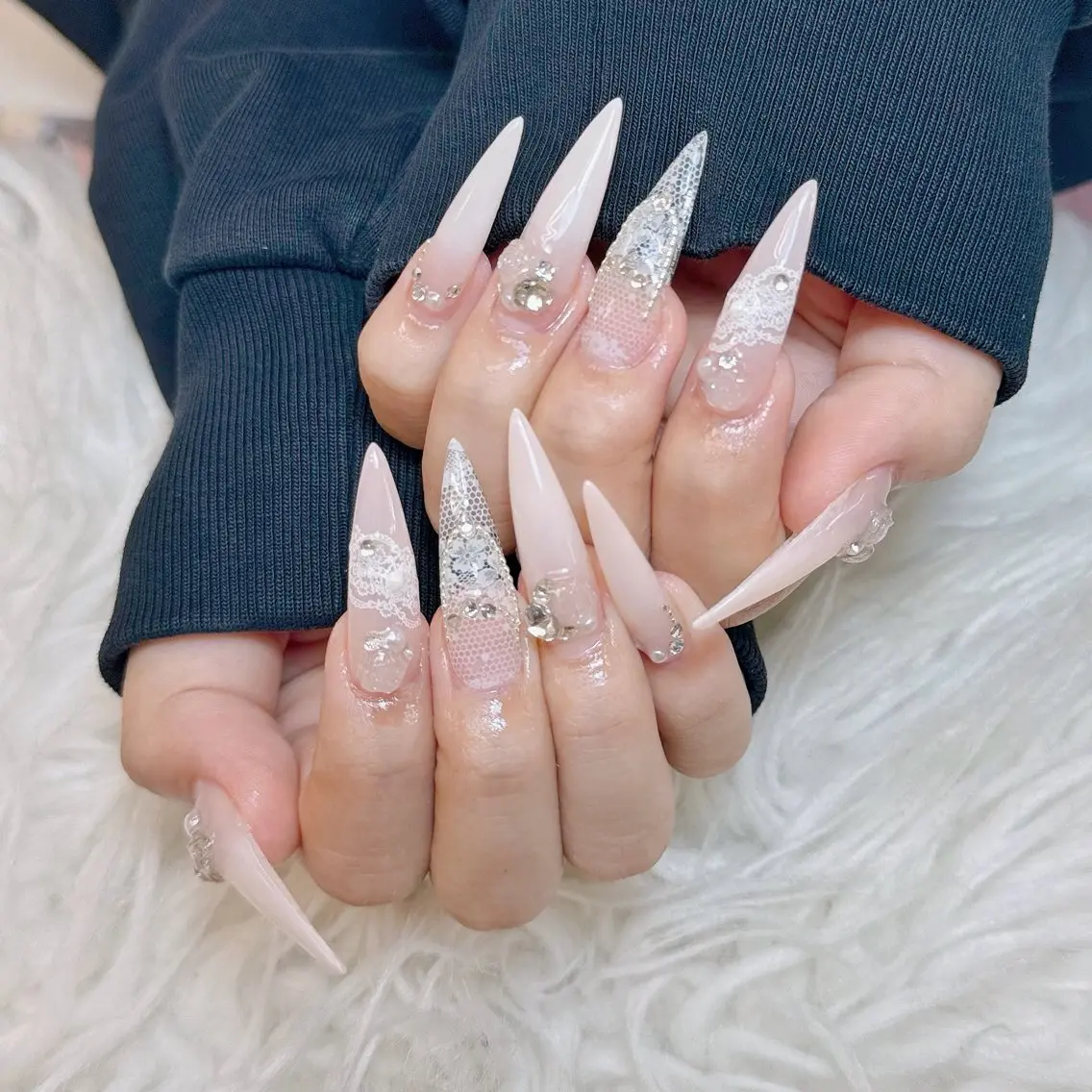 ネイル ハンドネイル ハンドケア Anh Nail 歌舞伎町のネイルデザイン