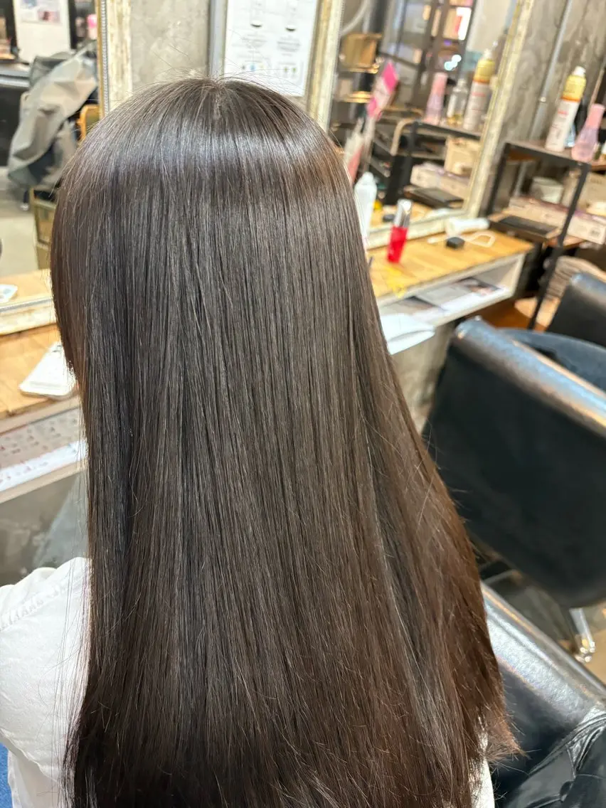 セミロング カット 縮毛矯正 トリートメント 村田 颯将のヘアスタイル