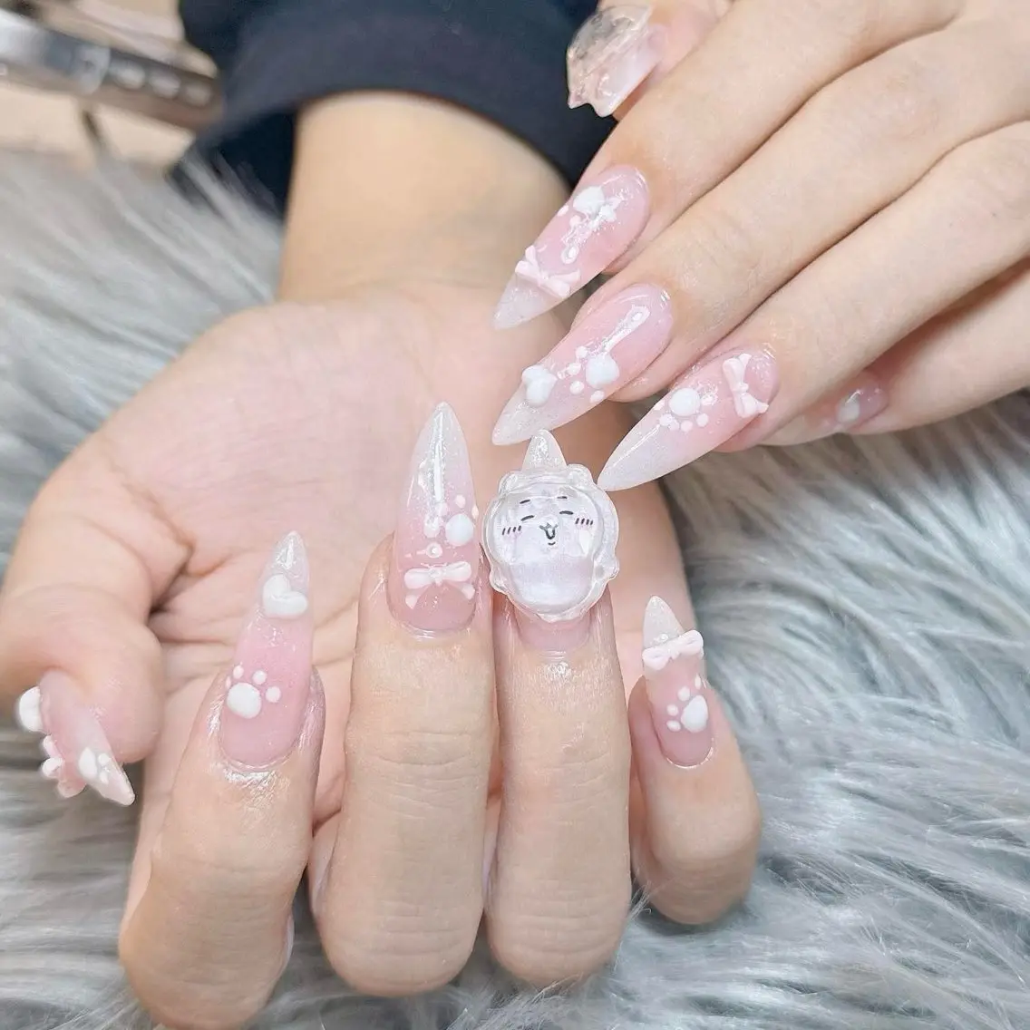 ネイル ハンドネイル ハンドケア Anh Nail 歌舞伎町のネイルデザイン