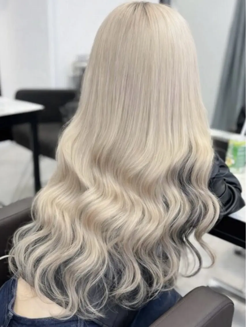 ロング カラー ヘアアレンジ ヘアカラー トリートメント vizz by el yts 北谷ブリーチのヘアスタイル