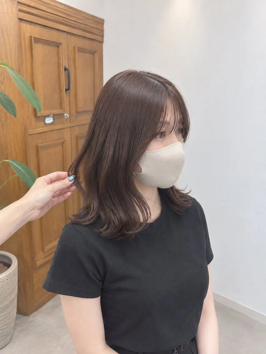 ミディアム トリートメント カット ヘアカラー トリートメント 太田 すず香のヘアスタイル