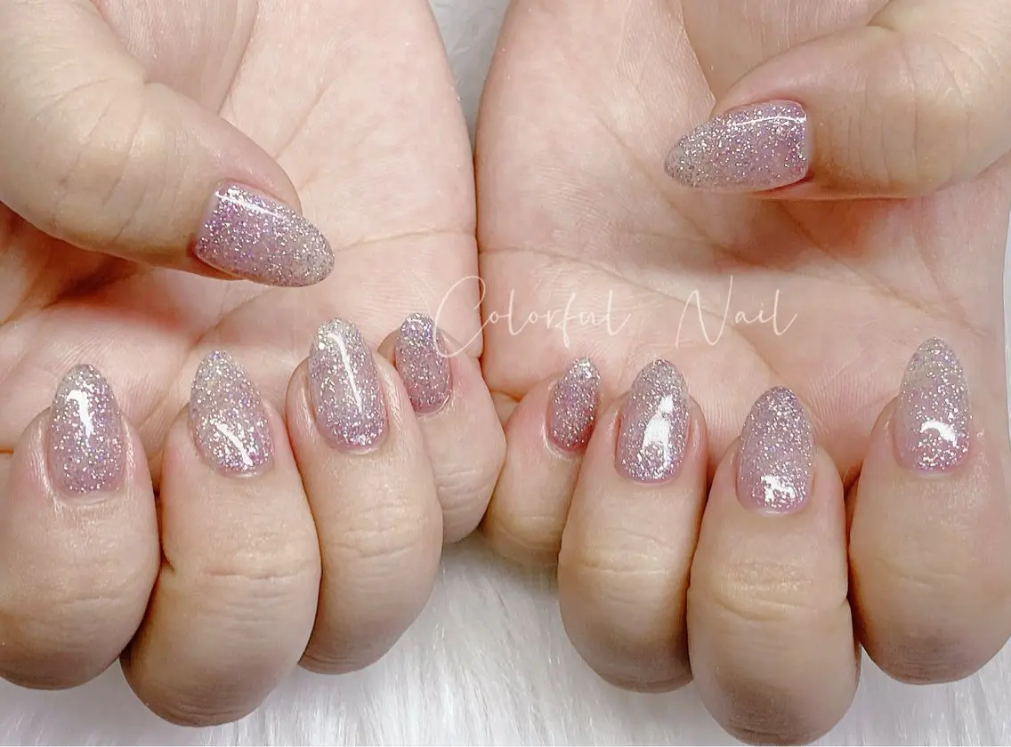 ネイル フラッシュネイル フットネイル フレンチネイル ジェルネイル ガラスフレンチ ハンドネイル 🎀Colorful 💅Nailのネイルデザイン