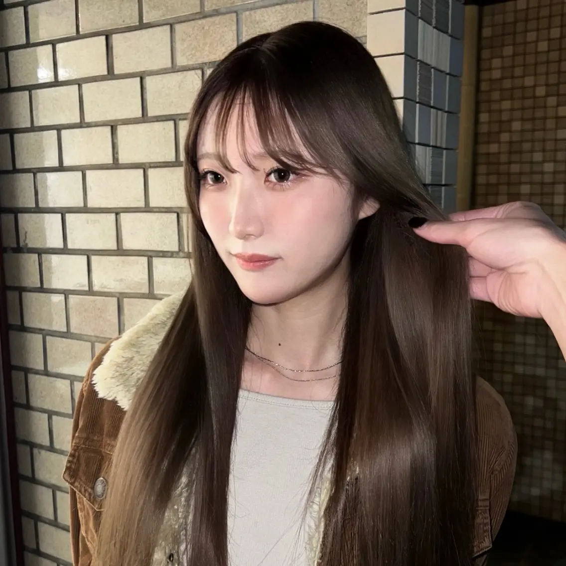 ロング カラー ブリーチ ブリーチなしカラー オリーブカラー ヘアカラー 大阪梅田/髪質改善/ 透明感カラー/ジョーのヘアスタイル