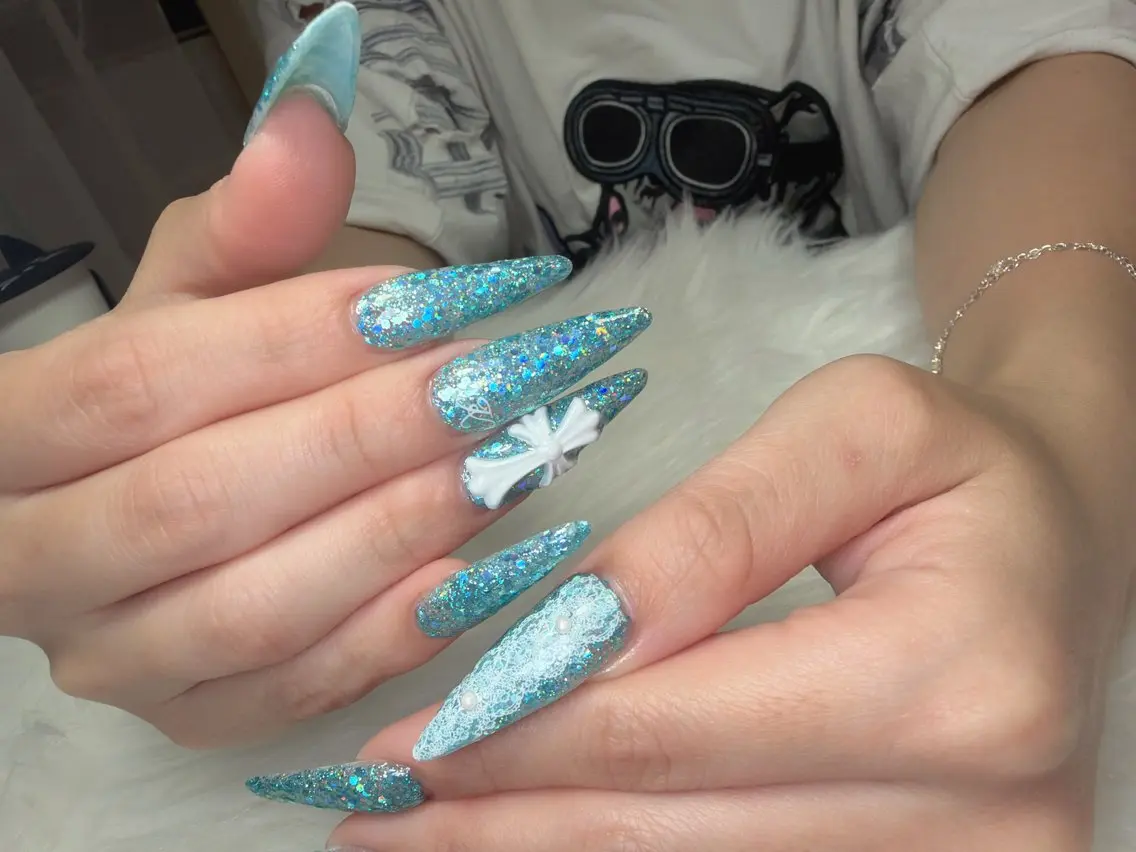 ネイル ハンドネイル W・ lina  nailのネイルデザイン