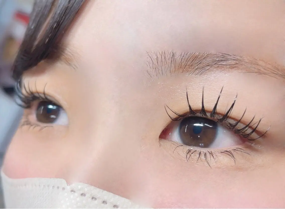 マツエク・マツパ LED💕No.1 ︎CHIKAʚ🎀ɞのマツエク・マツパデザイン