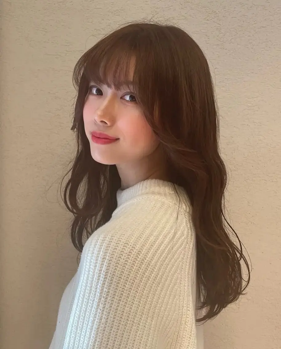 【🖤平日限定🖤】レイヤーカット+質感改善トリートメントの写真